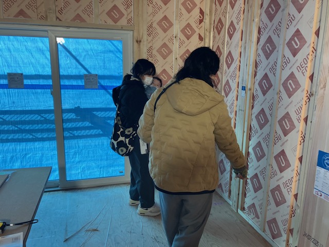 電気コンセント打ち合わせ行いました。